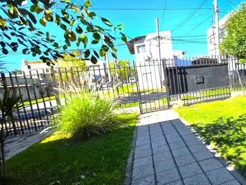 Casa en Venta en Caseros, USD 160.000
