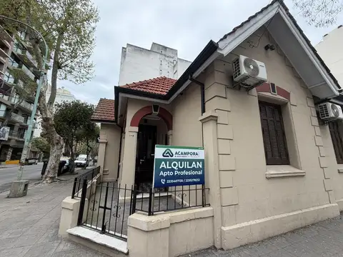 Casa de 4 Ambientes en Alquiler Comercial/Profesional 36 meses