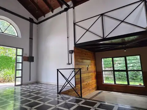 Importante CASA en ALQUILER con quincho y pileta