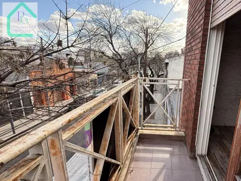 Depto Tipo Casa en Venta 25 años