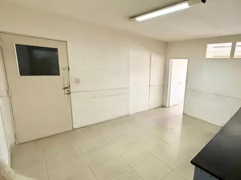 VENTA OFICINA MONSERRAT
