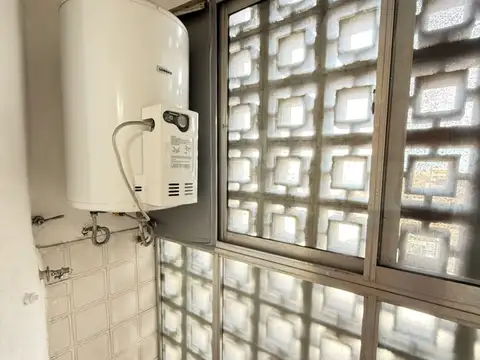 3 AMB 64 MTS TOT., RECICLADO, VISTA LATERAL C/BALCÓN FRANCÉS, LUMINOSO, COC.INTEGRADA, AIRES ACOND, EXC. UBICACIÓN!