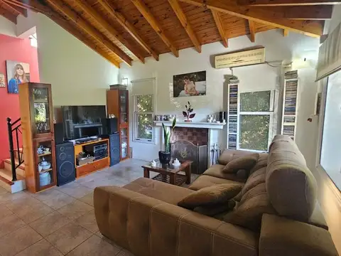 VENTA CASA 5 AMB SAN PATRICIO FRANCISCO ALVAREZ