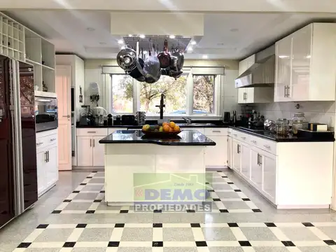 Casa en Venta de 4 dormitorios