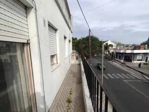 Depto Tipo Casa en Venta en Villa Ballester, USD 55.000