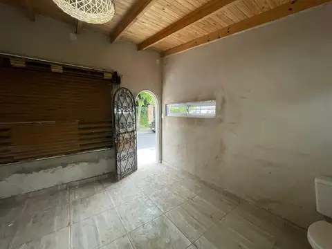 Casa en Venta de 3 Dormitorios con detalles a terminar