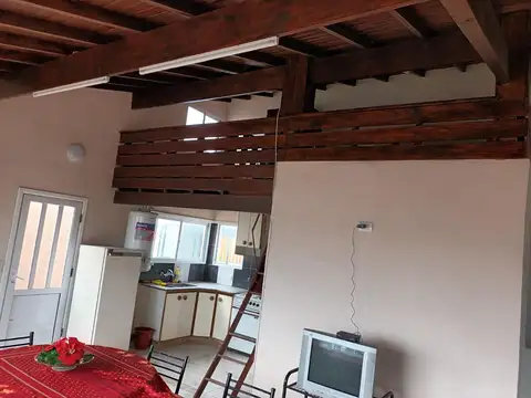 Depto Tipo Casa en Venta de 4 ambientes