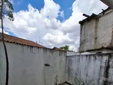 Depto Tipo Casa en Alquiler 35 años