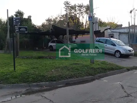 Terreno con mejoras en Matheu