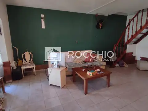 Depto Tipo Casa en Venta de 4 ambientes