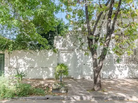 Depto Tipo Casa en Venta en Coghlan, USD 174.900