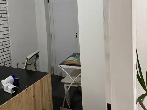 Local / oficina comercial en alquiler José Mármol