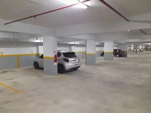 Río de Janeiro 800, Piso 2SS