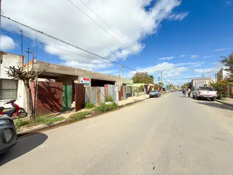 Local con departamento en venta V. Aguirre, Tandil