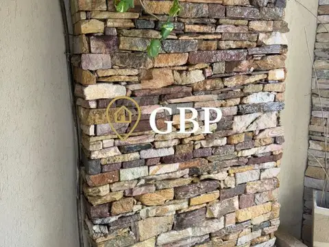 Casa en Alquiler de 3 dormitorios