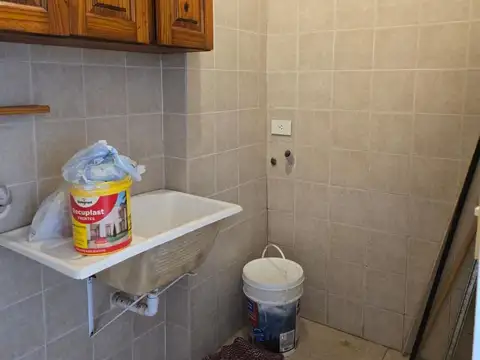 Depto Tipo Casa 2 ambientes con 1 baño