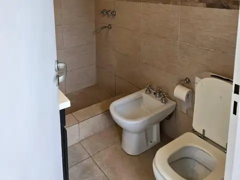 Depto Tipo Casa en Alquiler de 1 dormitorio