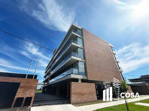 Alquiler Departamento 2 dormitorios con doble cochera Condo 10 Tierra Nueva Fisherton