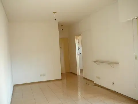 Departamento en Alquiler en Almagro Sur, $ 600.000