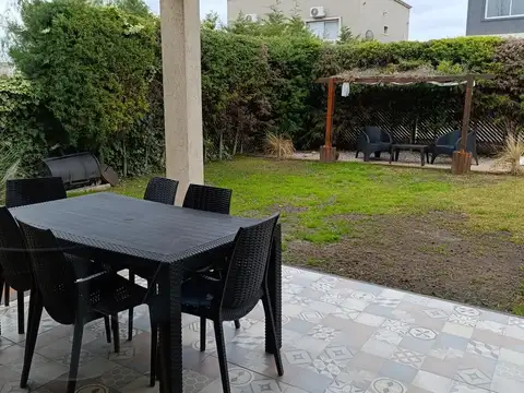 Casa en Venta en Laguna Azul, USD 145.000
