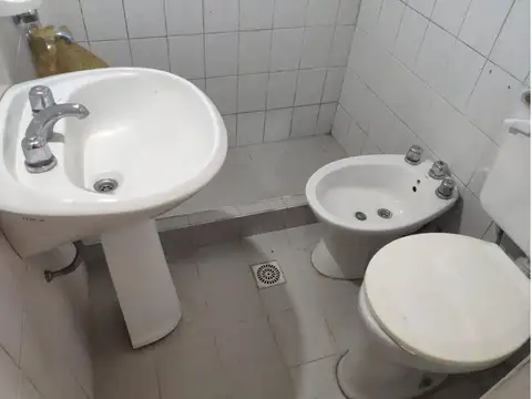 Depto Tipo Casa 2 ambientes con 1 baño