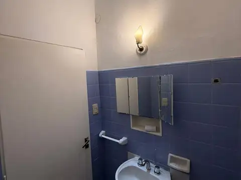 Depto Tipo Casa en Alquiler de 2 ambientes