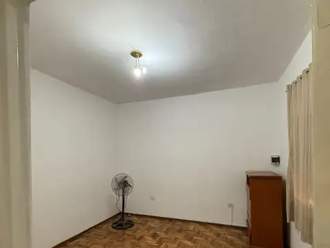 Depto Tipo Casa en Alquiler de 1 dormitorio