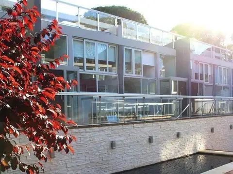 Hotel en Venta en Carilo, USD 3.710.000