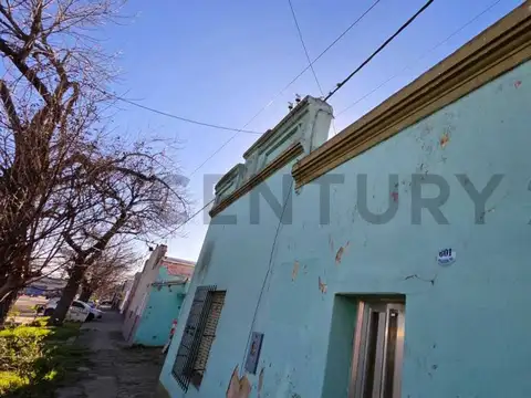 Av. Santa Fé 600, Piso 0