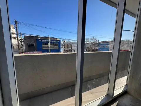 Local en Alquiler 1 año