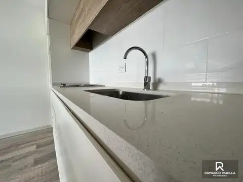 Departamento en Alquiler en Fisherton, $ 550.000