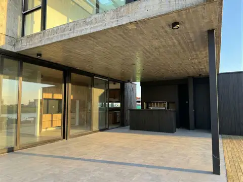 Casa en Venta en Belén de Escobar, USD 1.390.000