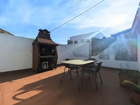 VENTA PH 5 AMBIENTES CON PATIO Y TERRAZA – MORÓN