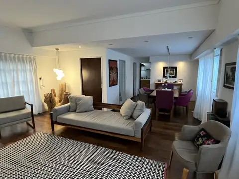 VENTA Casa / oficina reciclada de 3 dormitorios Belgrano Chico River