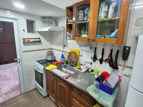 Cabello 3900, Piso 1