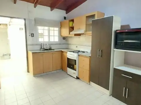Casa en Venta en Villa Elvira, USD 70.000