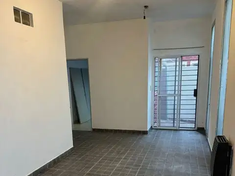 Depto Tipo Casa en Alquiler 8 años