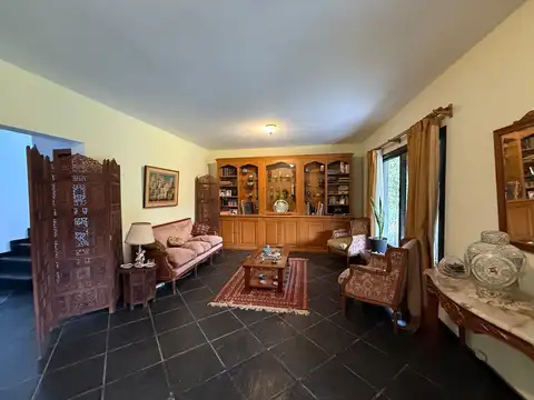 Casa en barrio Bermudas, Oportunidad