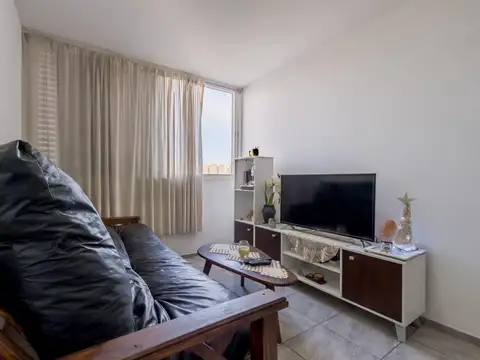 Departamento en Venta en República De La Sexta, USD 53.000
