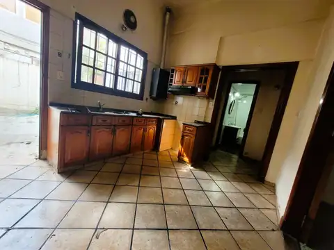 PH en  WILDE sobre Av. Mitre