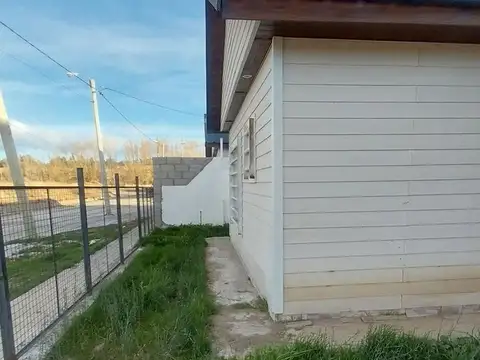 CASA 2 DORMITORIOS A ESTRENAR