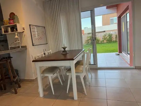 Casa en Venta en Dique Lujan, USD 195.000