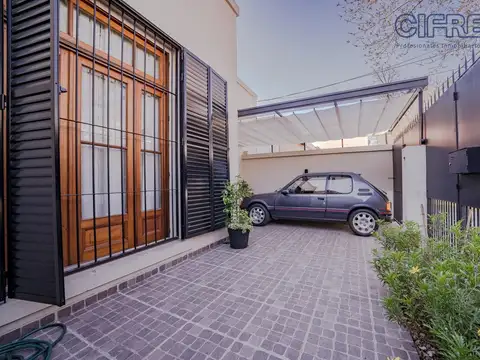 Depto Tipo Casa en Venta de 5 ambientes