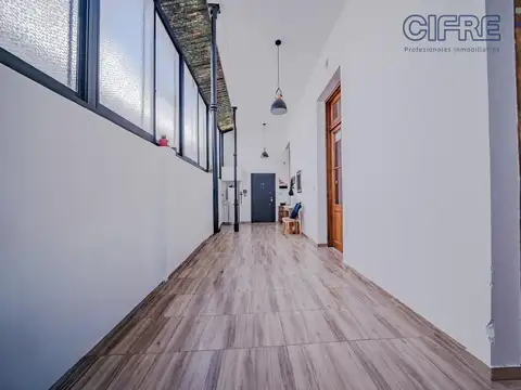 Depto Tipo Casa en Venta con 1 cocheras