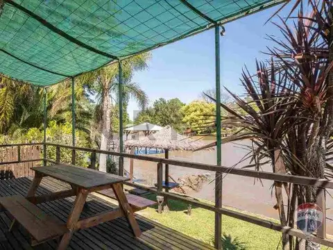 Casa en Venta en Ciudad De Tigre, USD 1.000.000