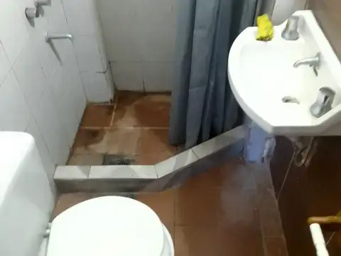 Departamento en Alquiler en Adrogue, $ 500.000