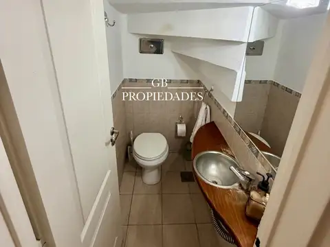 Casa 5 ambientes con 3 baños