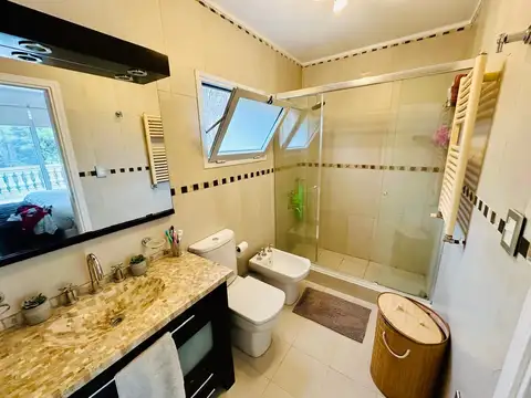 Casa en Venta al Oeste