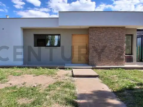 CASA EN VENTA A ESTRENAR - LAR DE VIEYES III - APTA CREDITO
