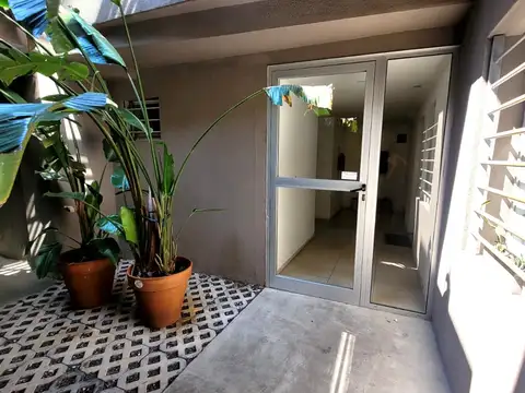 General José María Paz 200, Piso 2